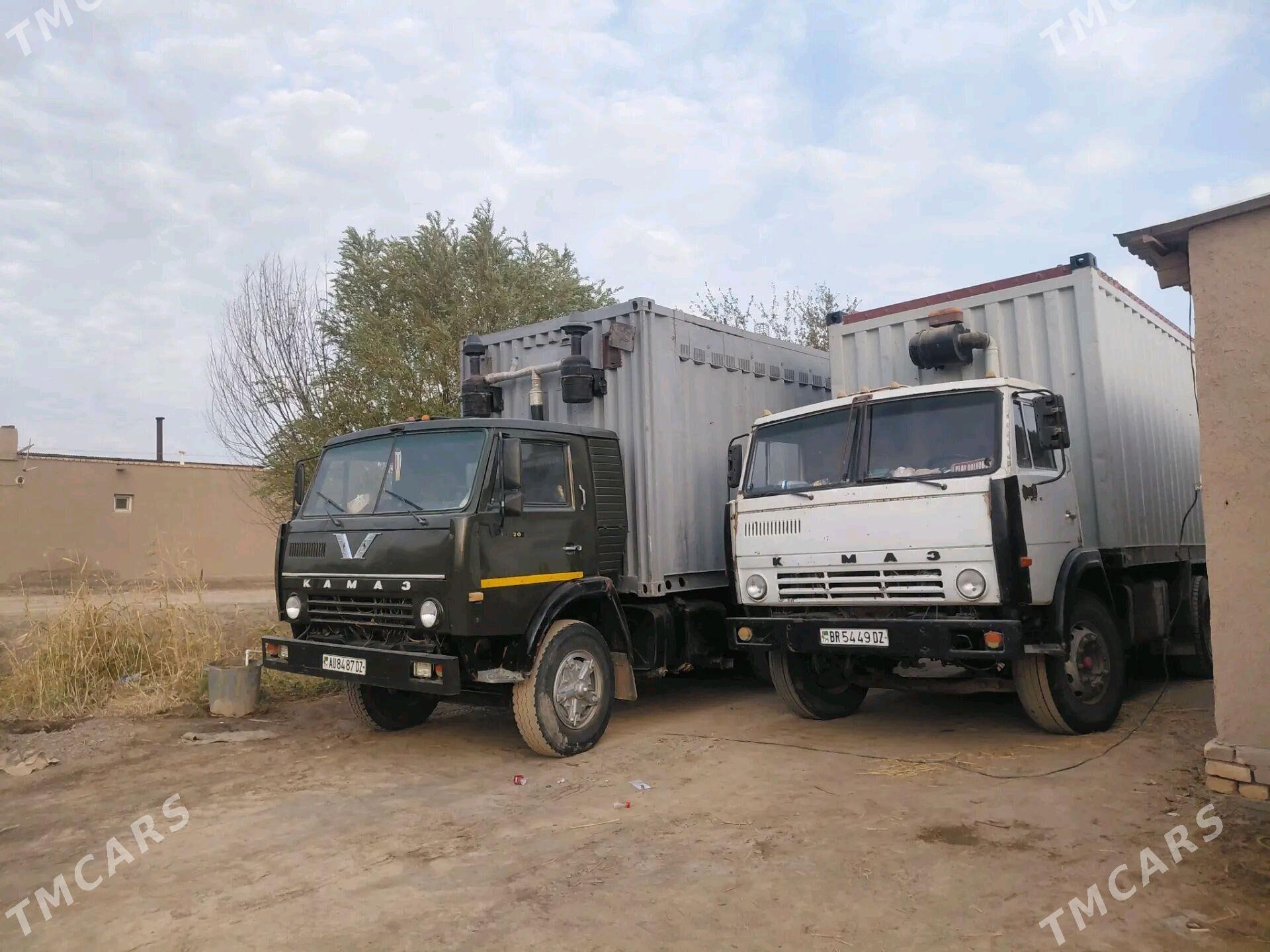 Kamaz Euro 3 2025 - 200 000 TMT - Гурбансолтан Едже - img 1