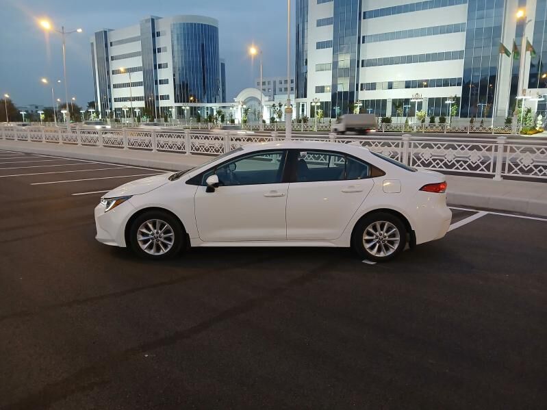 Toyota Corolla 2022 - 235 000 TMT - Ашхабад - img 8