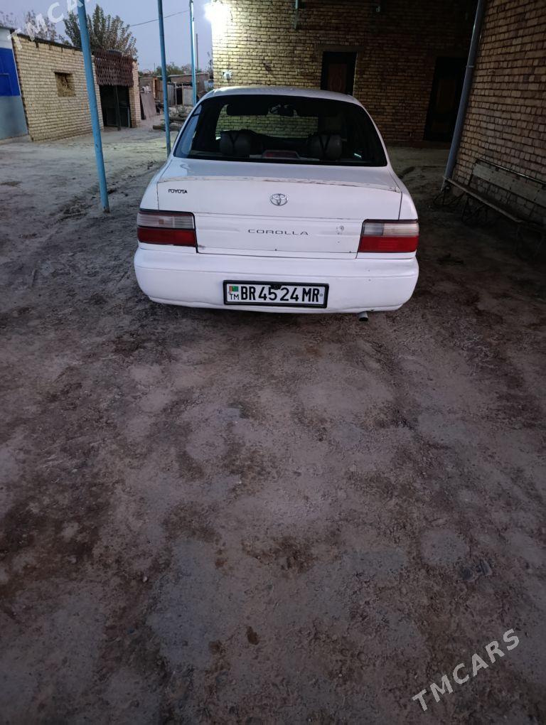 Toyota Corolla 1996 - 70 000 TMT - Тагтабазар - img 1