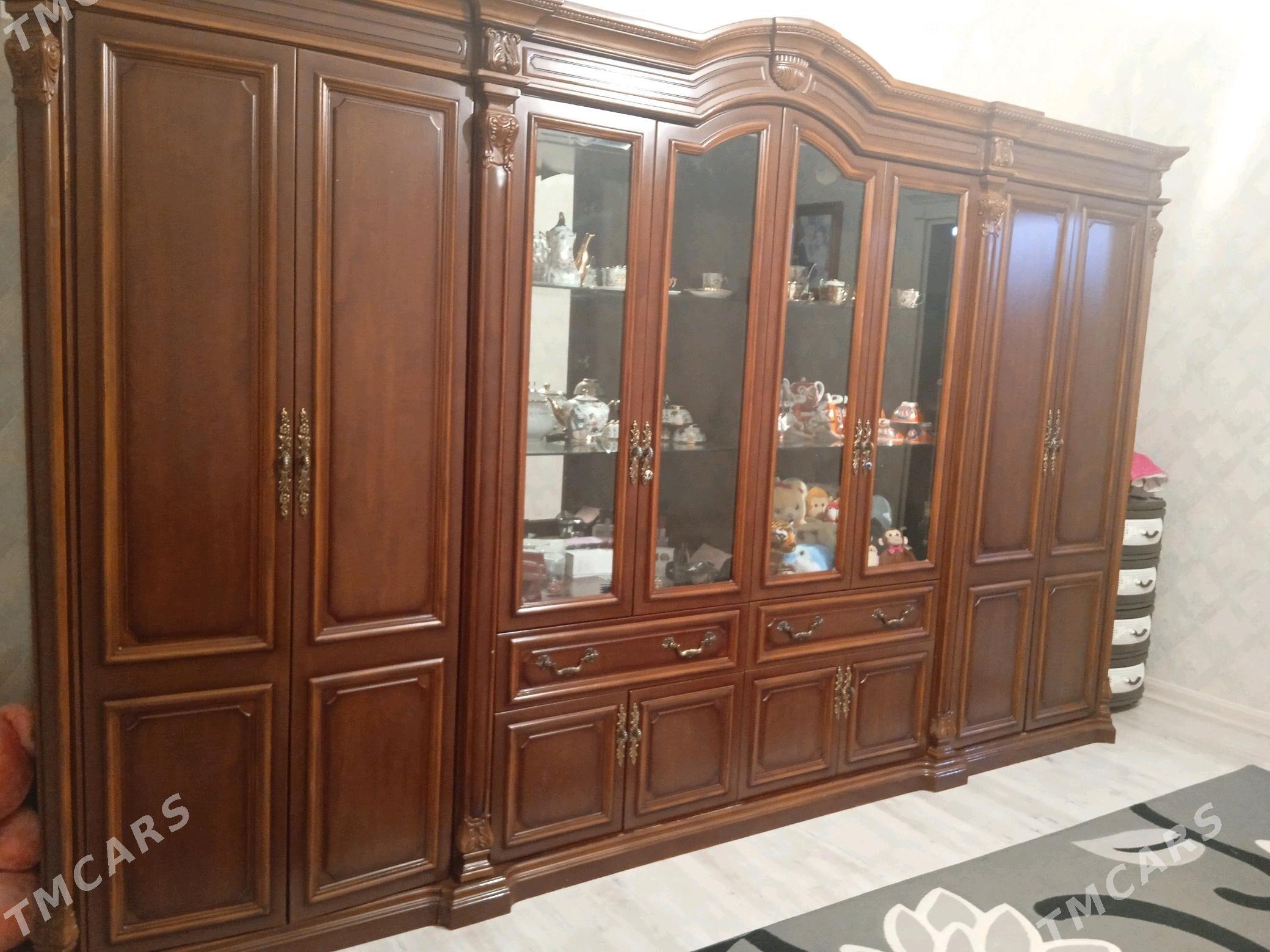 Stenka garnatur - Балканабат - img 3