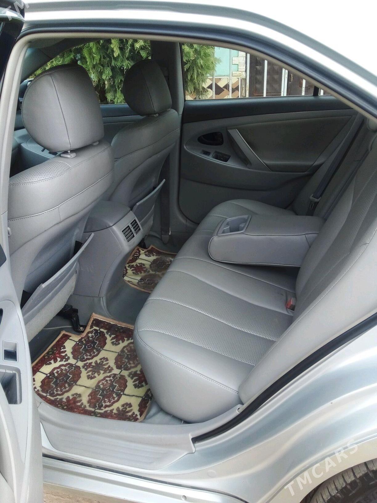 Toyota Camry 2010 - 160 000 TMT - Шабатский этрап - img 3