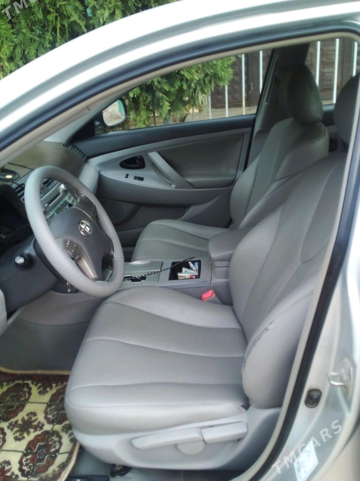 Toyota Camry 2010 - 160 000 TMT - Шабатский этрап - img 4