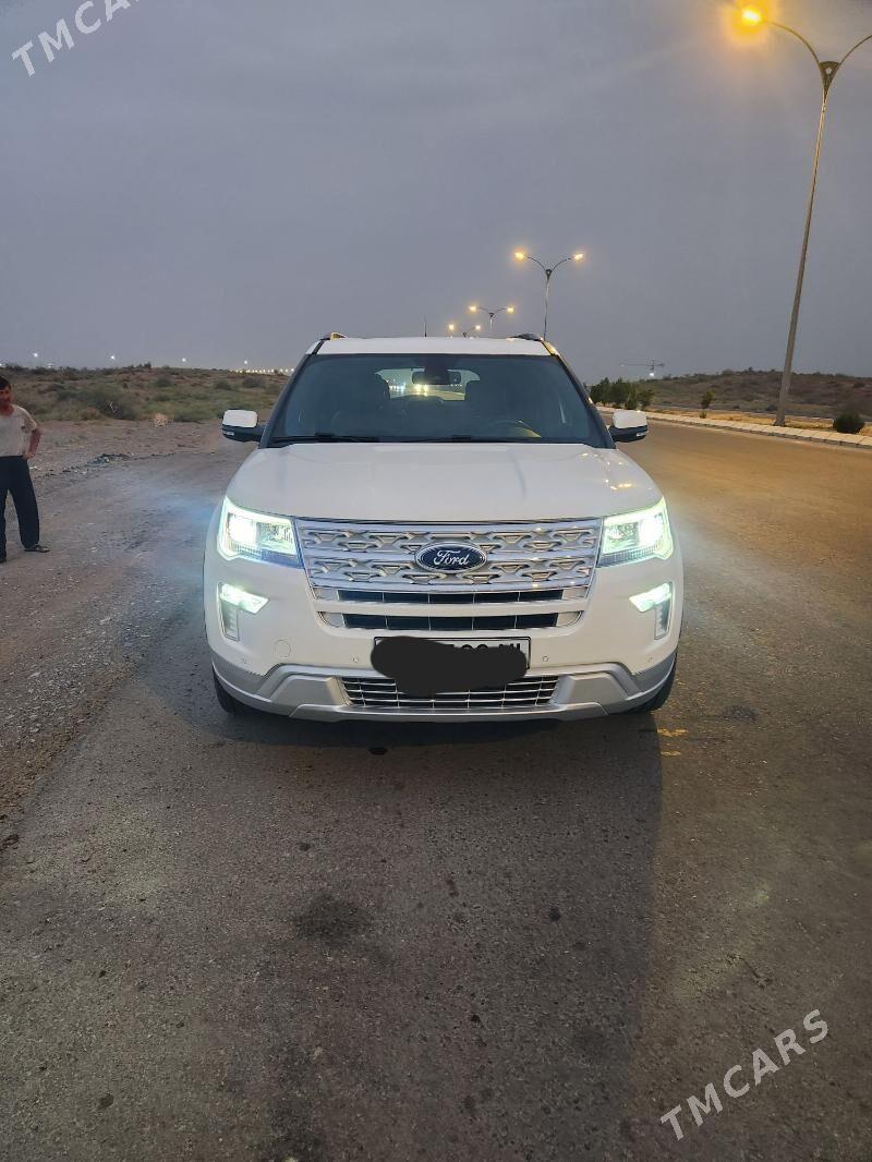 Ford Explorer 2018 - 325 000 TMT - Гёкдепе - img 4