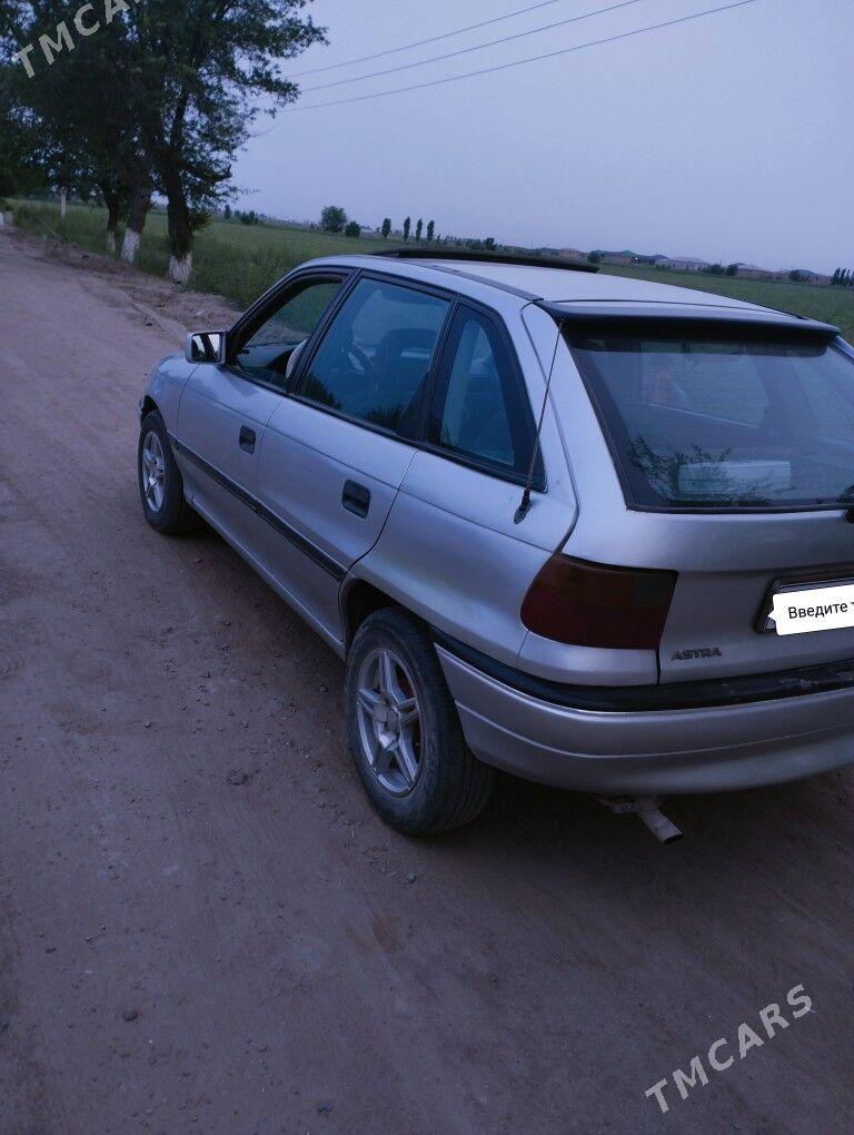 Opel Astra 1991 - 35 000 TMT - Губадаг - img 1