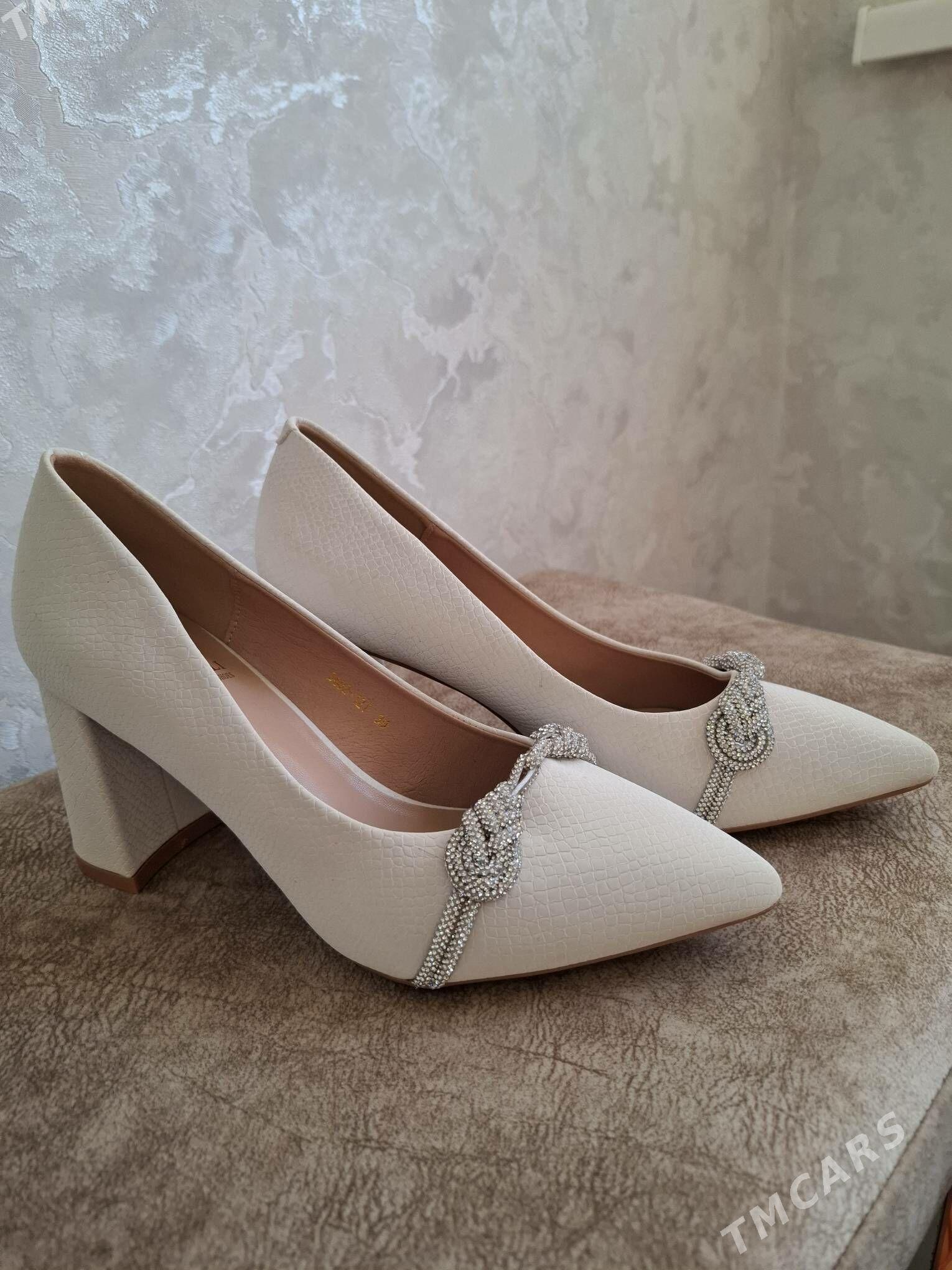 Женская обувь - Türkmenbaşy - img 1