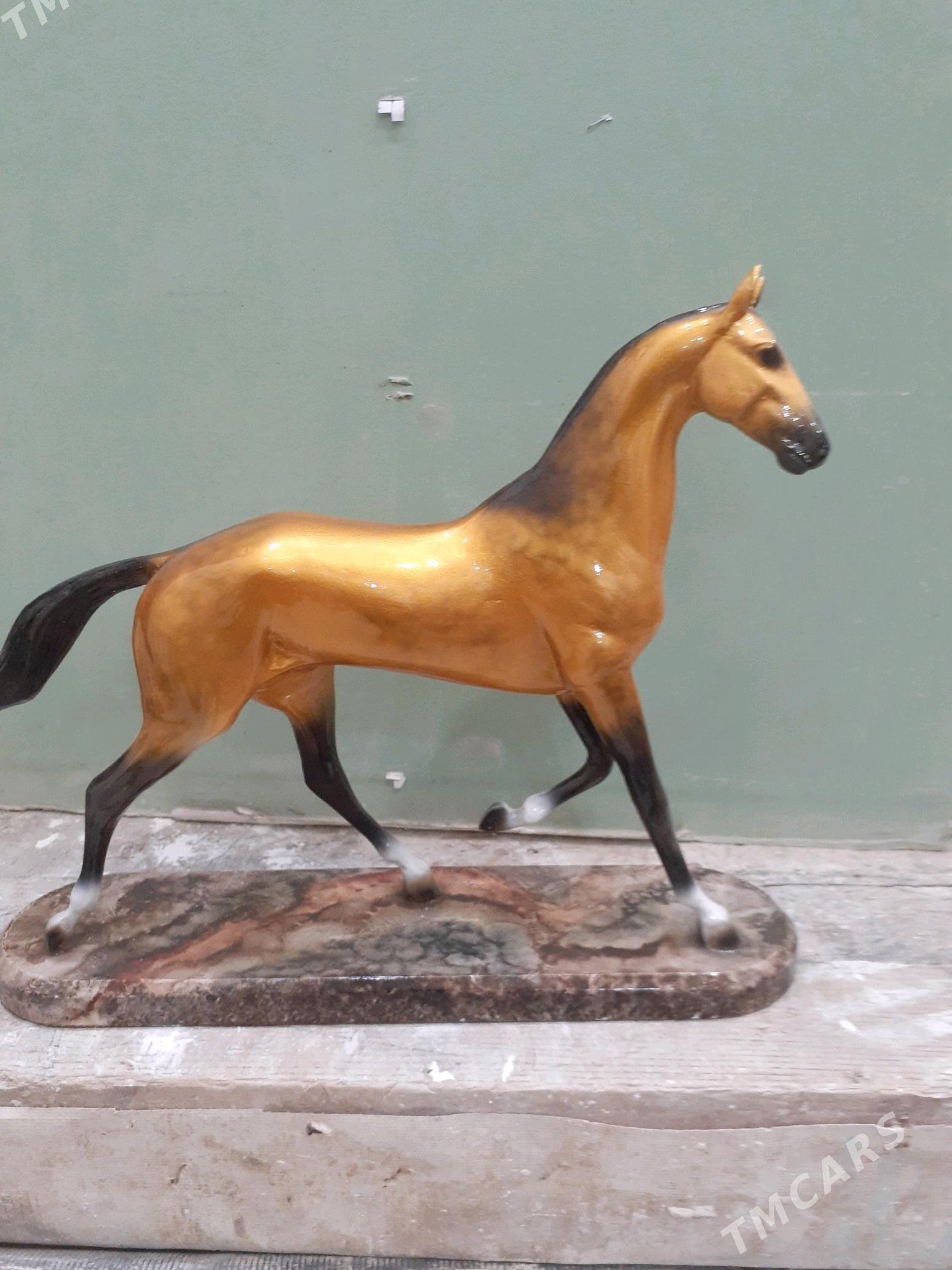 At heykel - Ашхабад - img 4