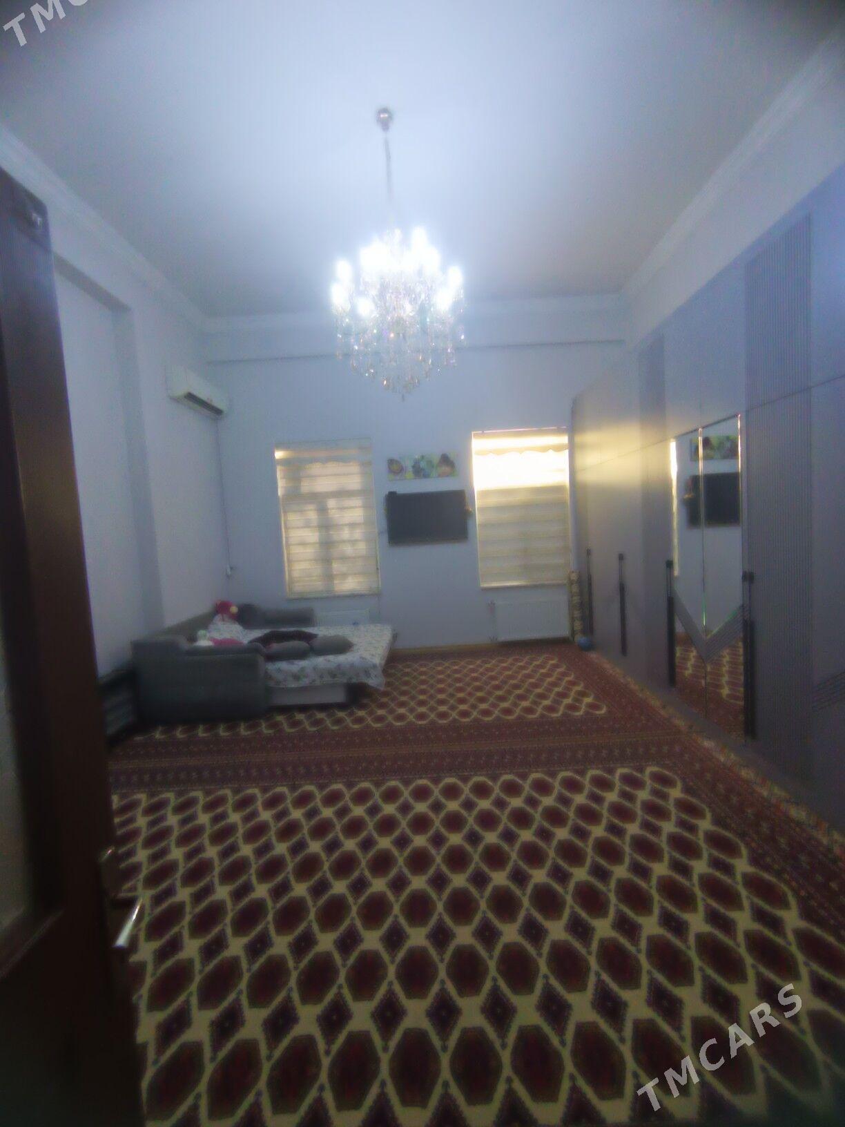 Satlyk Gogol 4/1 Etaj 4 Kom - Aşgabat - img 1