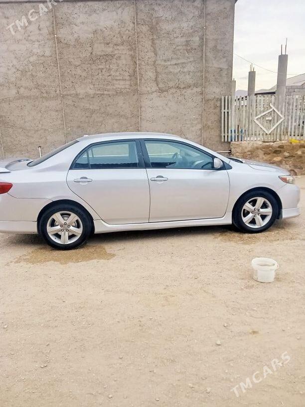 Toyota Corolla 2010 - 127 000 TMT - Джебел - img 5