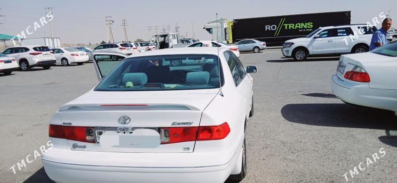 Toyota Camry 2000 - 130 000 TMT - Köneürgenç - img 1