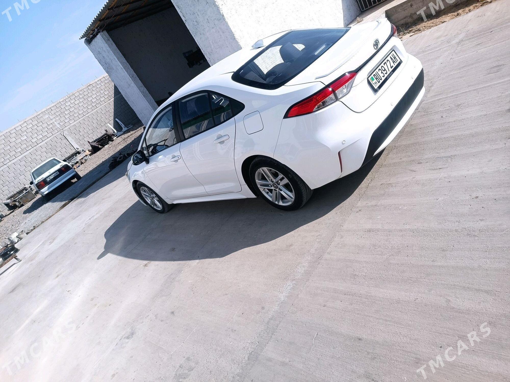 Toyota Corolla 2021 - 225 000 TMT - Kaka - img 3