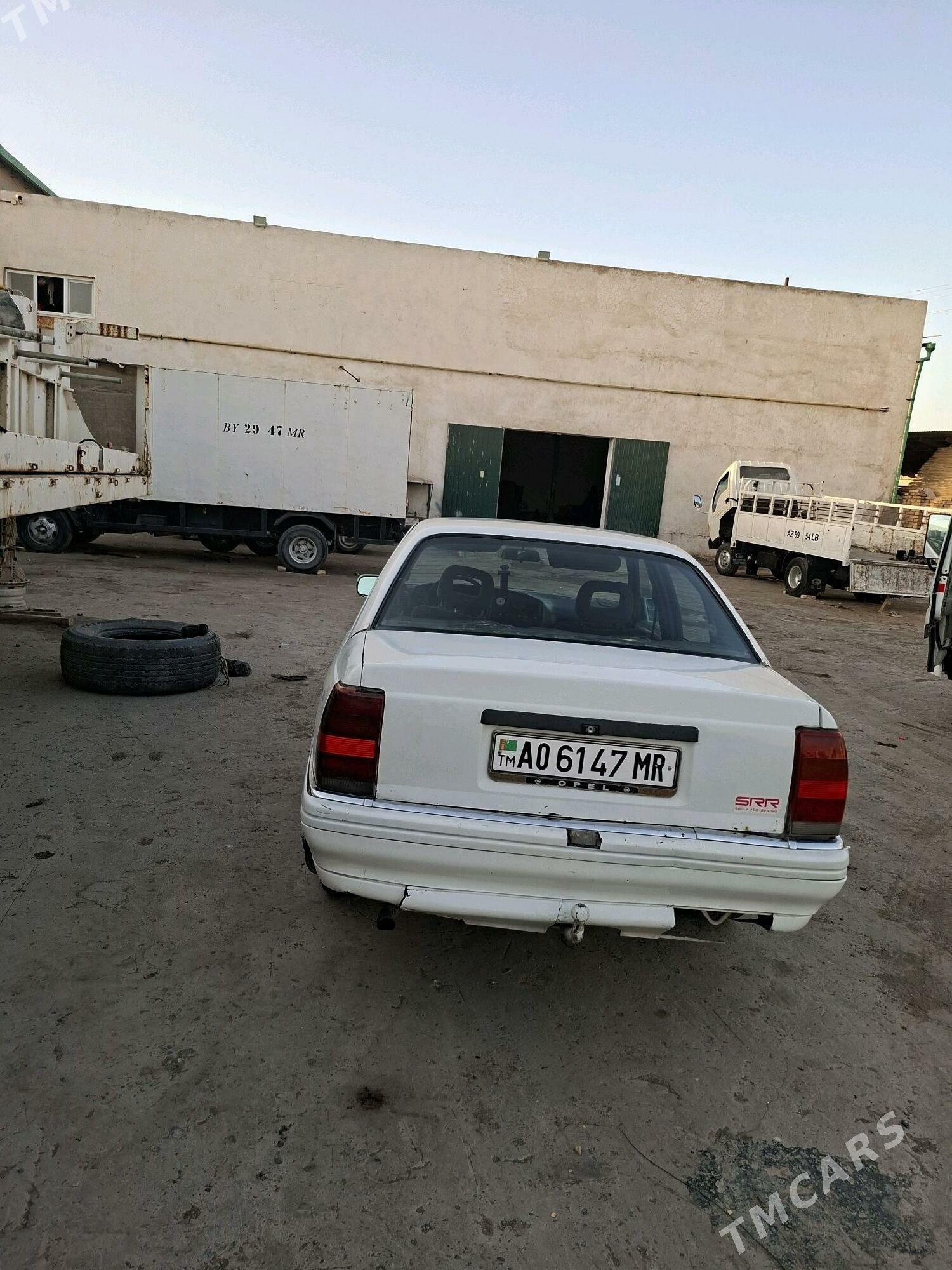 Opel Omega 1991 - 10 000 TMT - Туркменабат - img 2