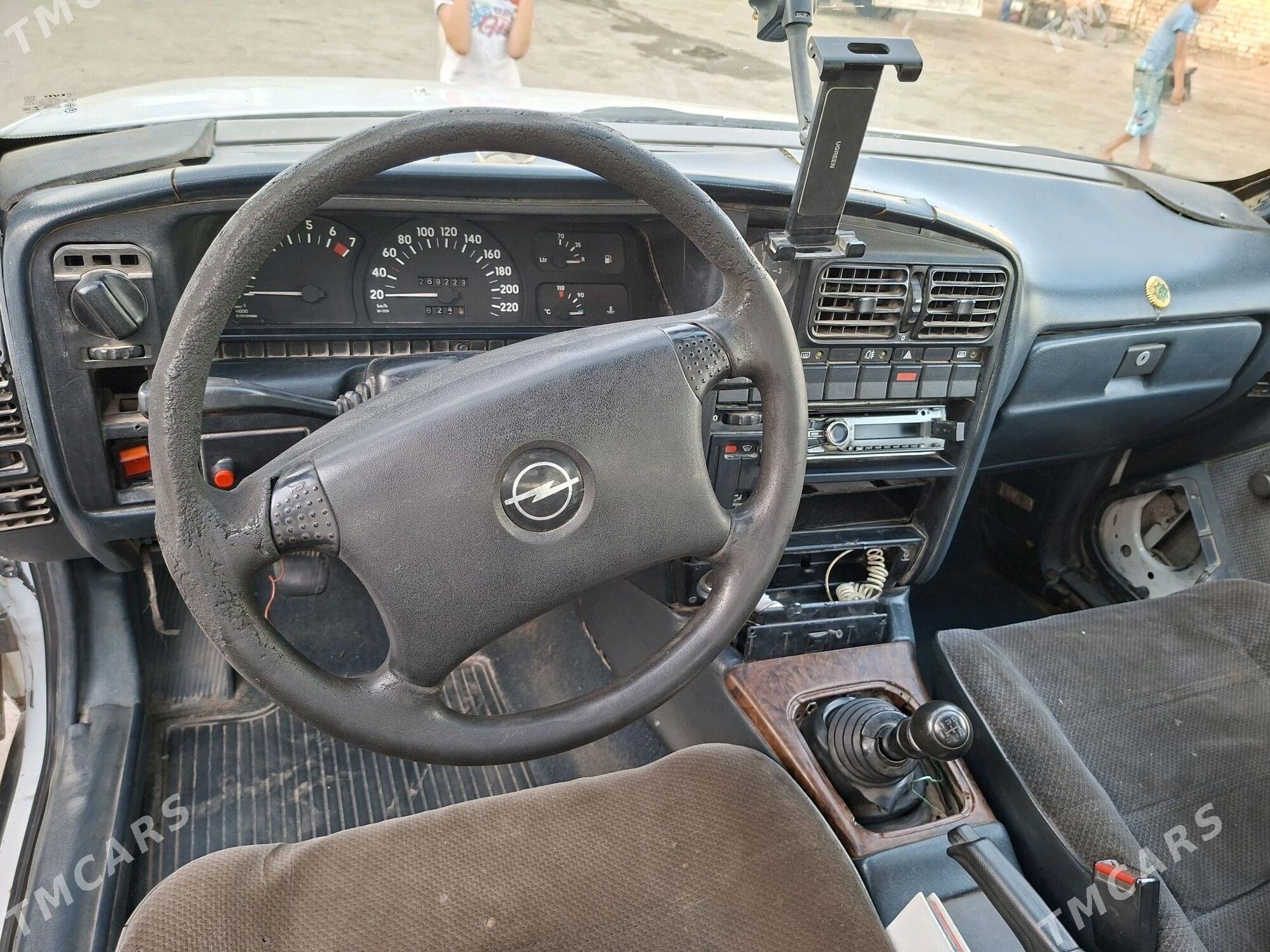 Opel Omega 1991 - 10 000 TMT - Туркменабат - img 5