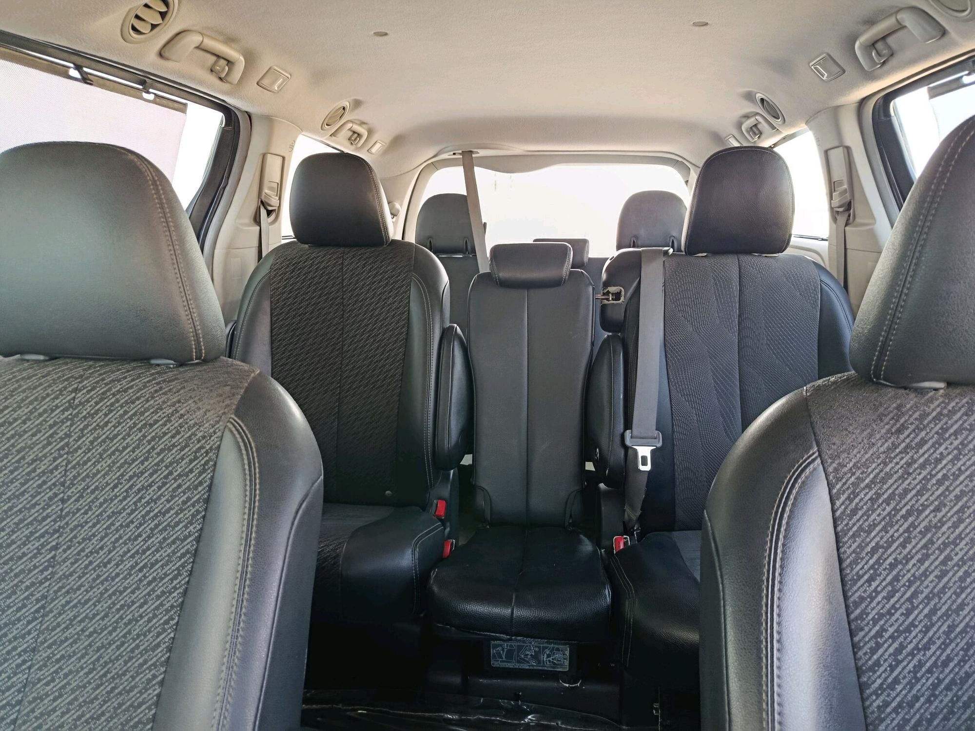 Toyota Sienna 2010 - 325 000 TMT - Эсенгулы - img 8