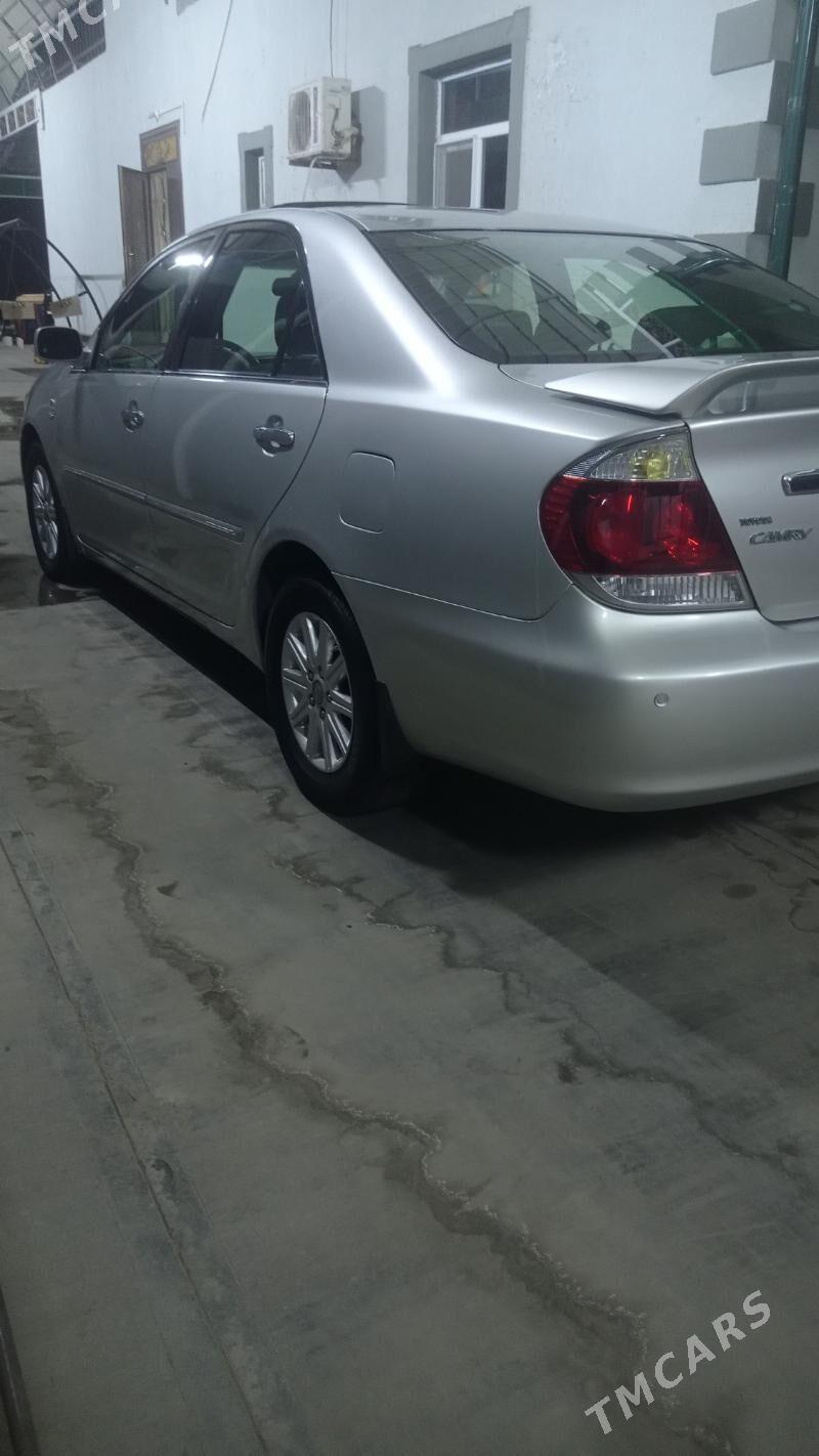 Toyota Camry 2005 - 240 000 TMT - Дашогуз - img 8