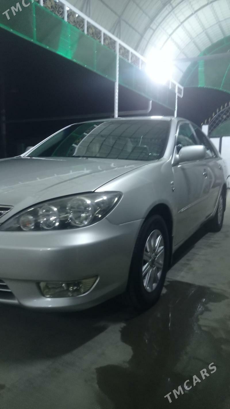 Toyota Camry 2005 - 240 000 TMT - Дашогуз - img 9