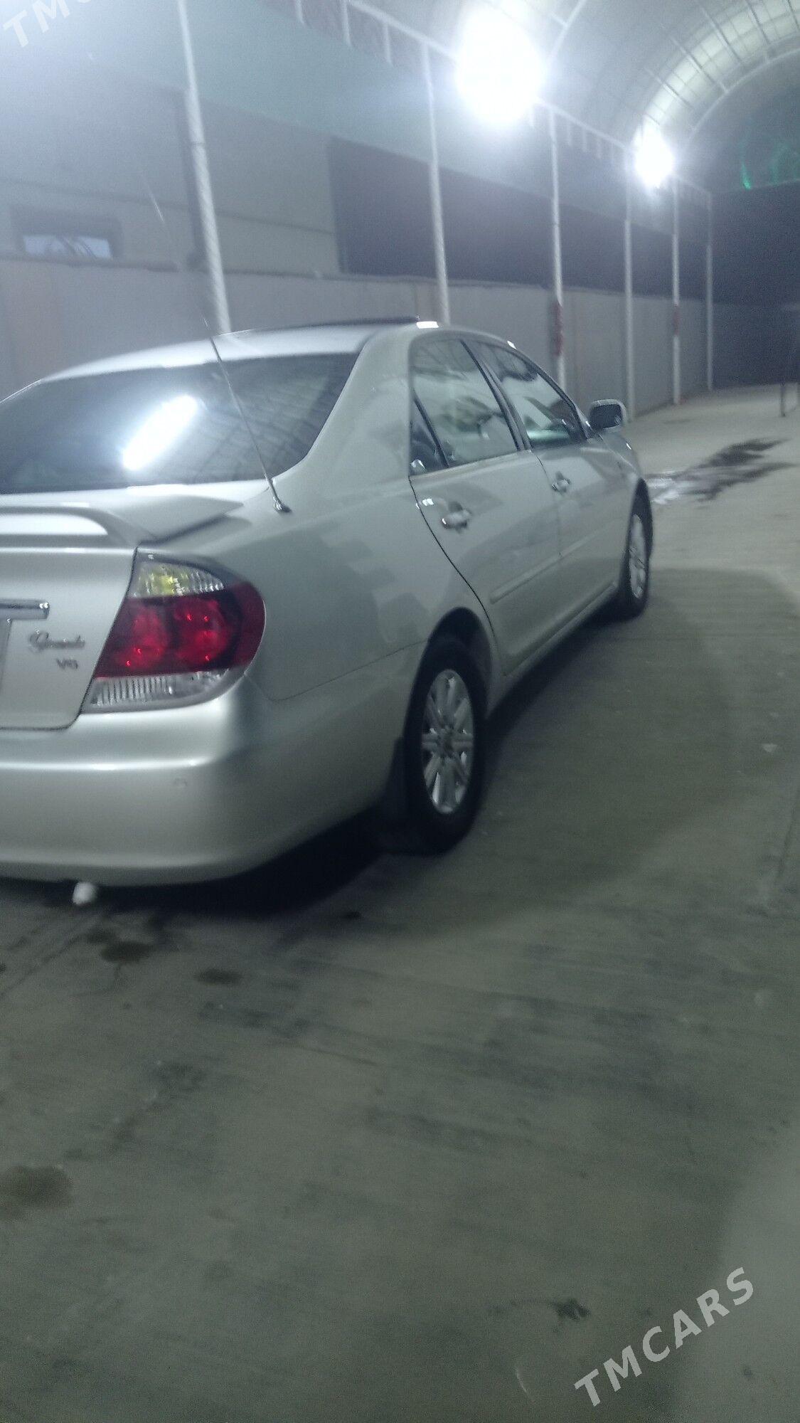 Toyota Camry 2005 - 240 000 TMT - Дашогуз - img 5