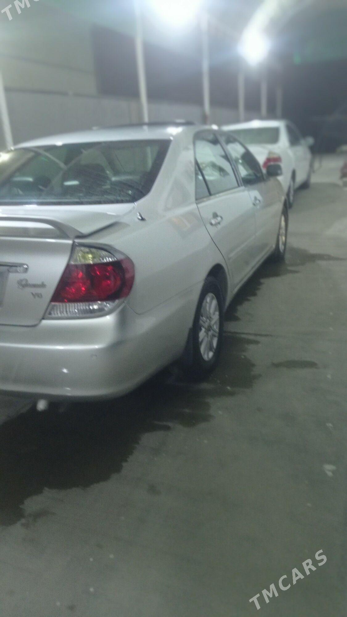 Toyota Camry 2005 - 240 000 TMT - Дашогуз - img 4