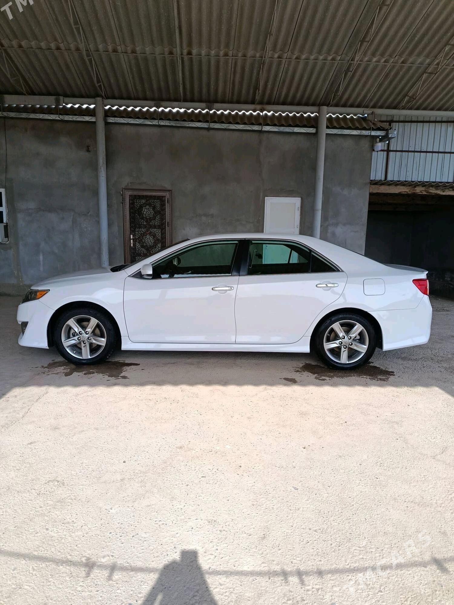 Toyota Camry 2014 - 230 000 TMT - Tejen - img 3
