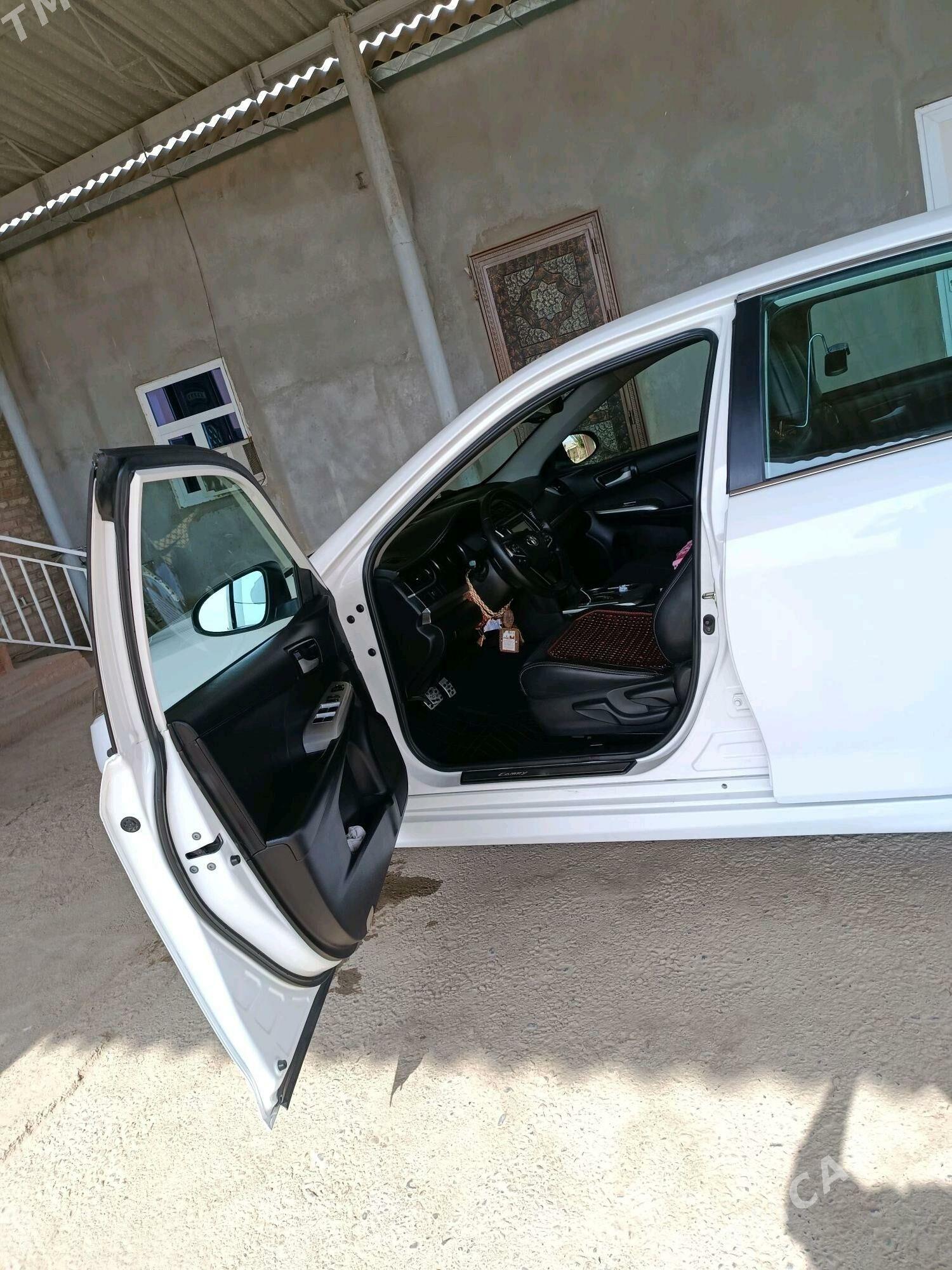 Toyota Camry 2014 - 230 000 TMT - Tejen - img 5