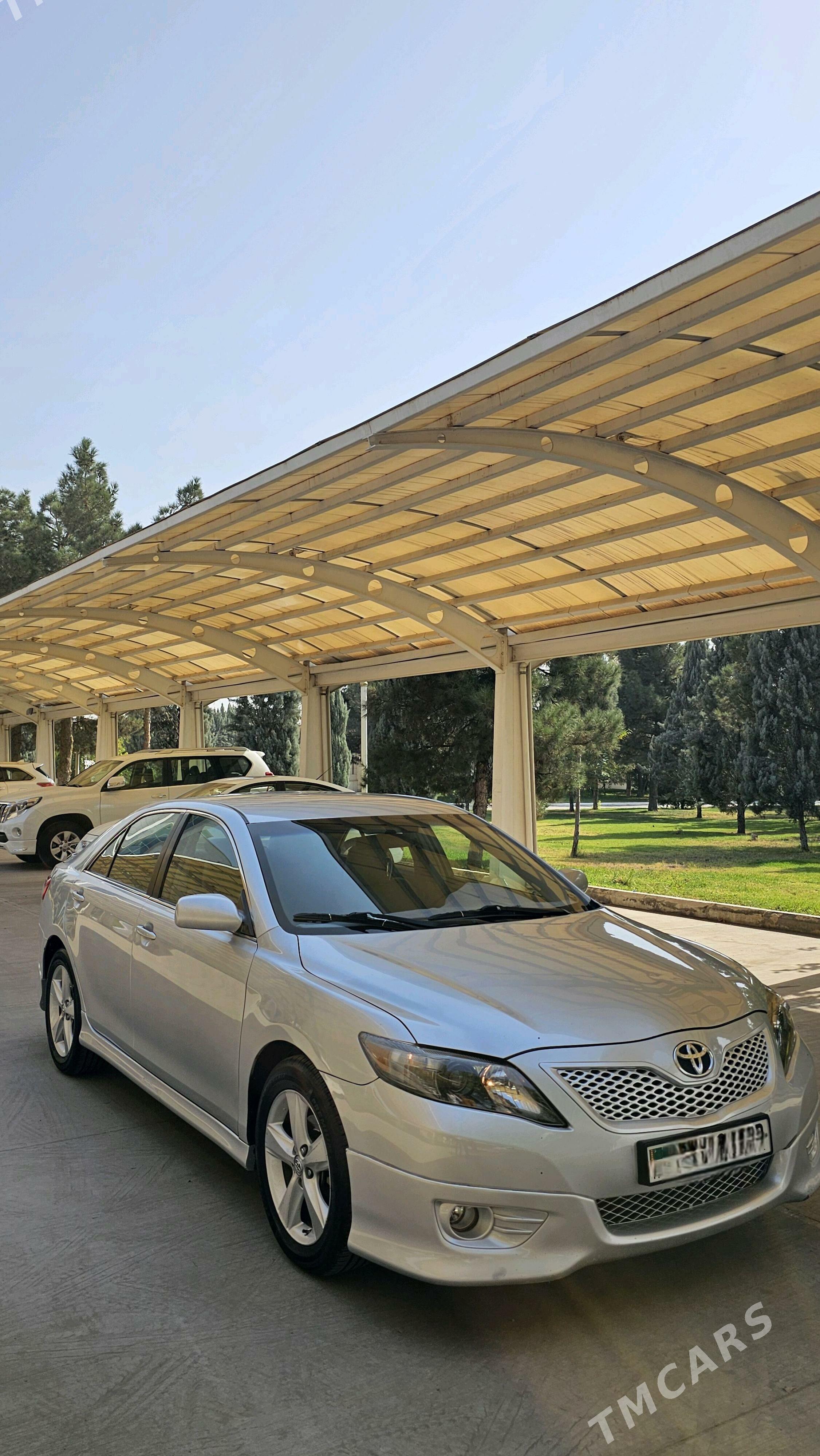 Toyota Camry 2010 - 220 000 TMT - Мары - img 1