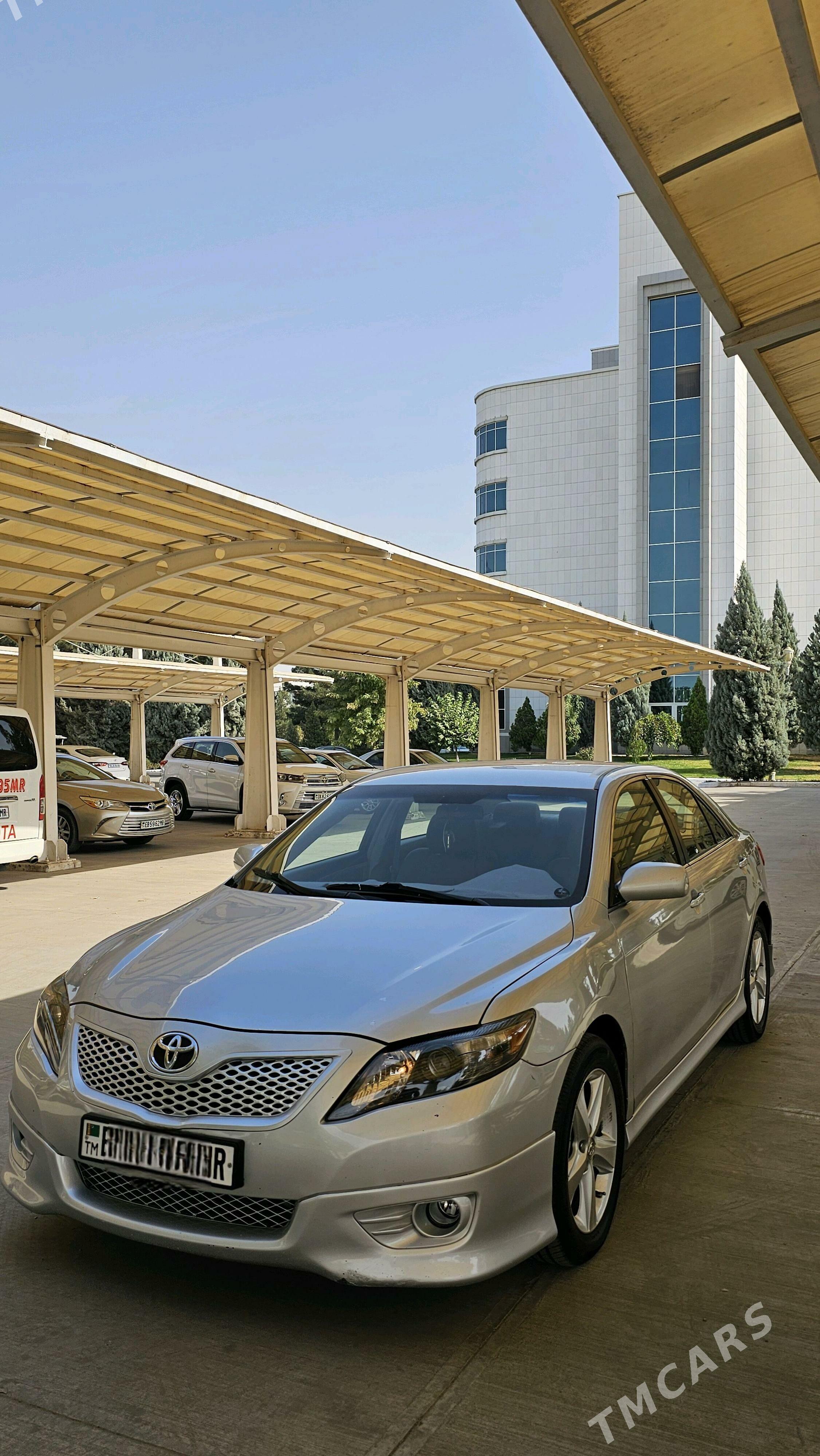 Toyota Camry 2010 - 220 000 TMT - Мары - img 8