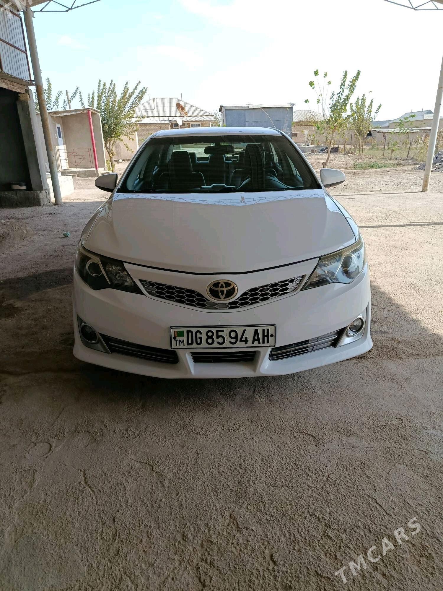 Toyota Camry 2014 - 230 000 TMT - Tejen - img 7