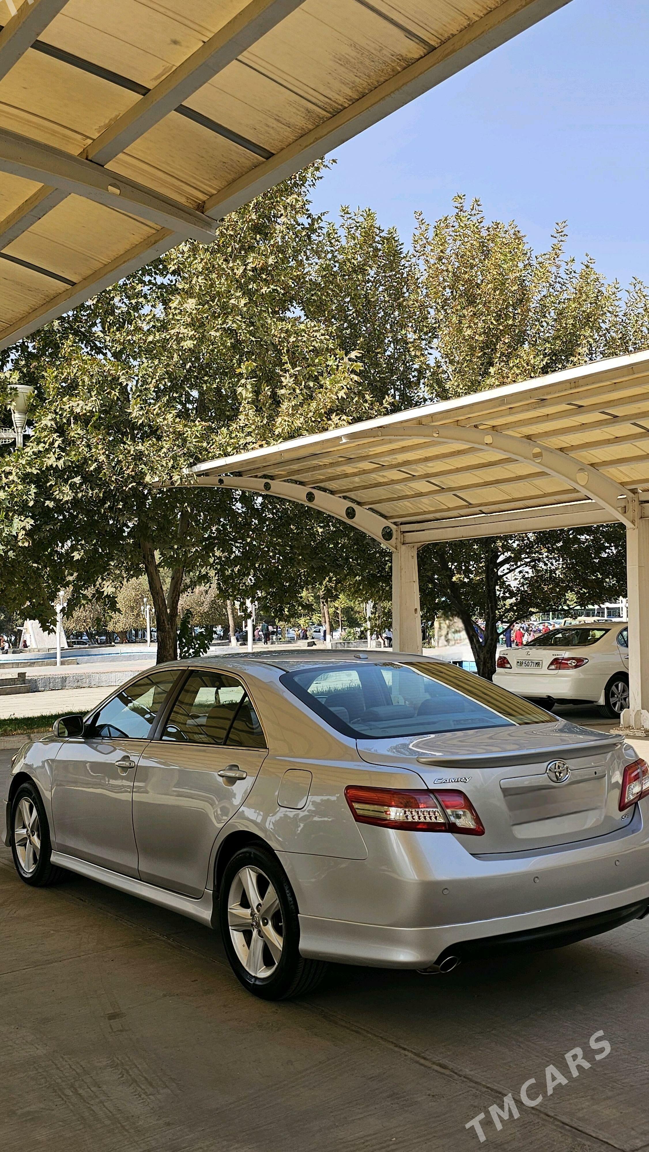 Toyota Camry 2010 - 220 000 TMT - Мары - img 9