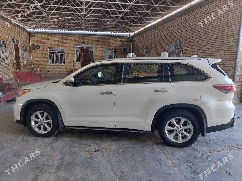 Toyota Highlander 2014 - 340 000 TMT - Мары - img 5
