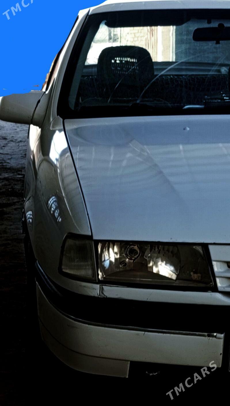 Opel Vectra 1992 - 40 000 TMT - Mary - img 3