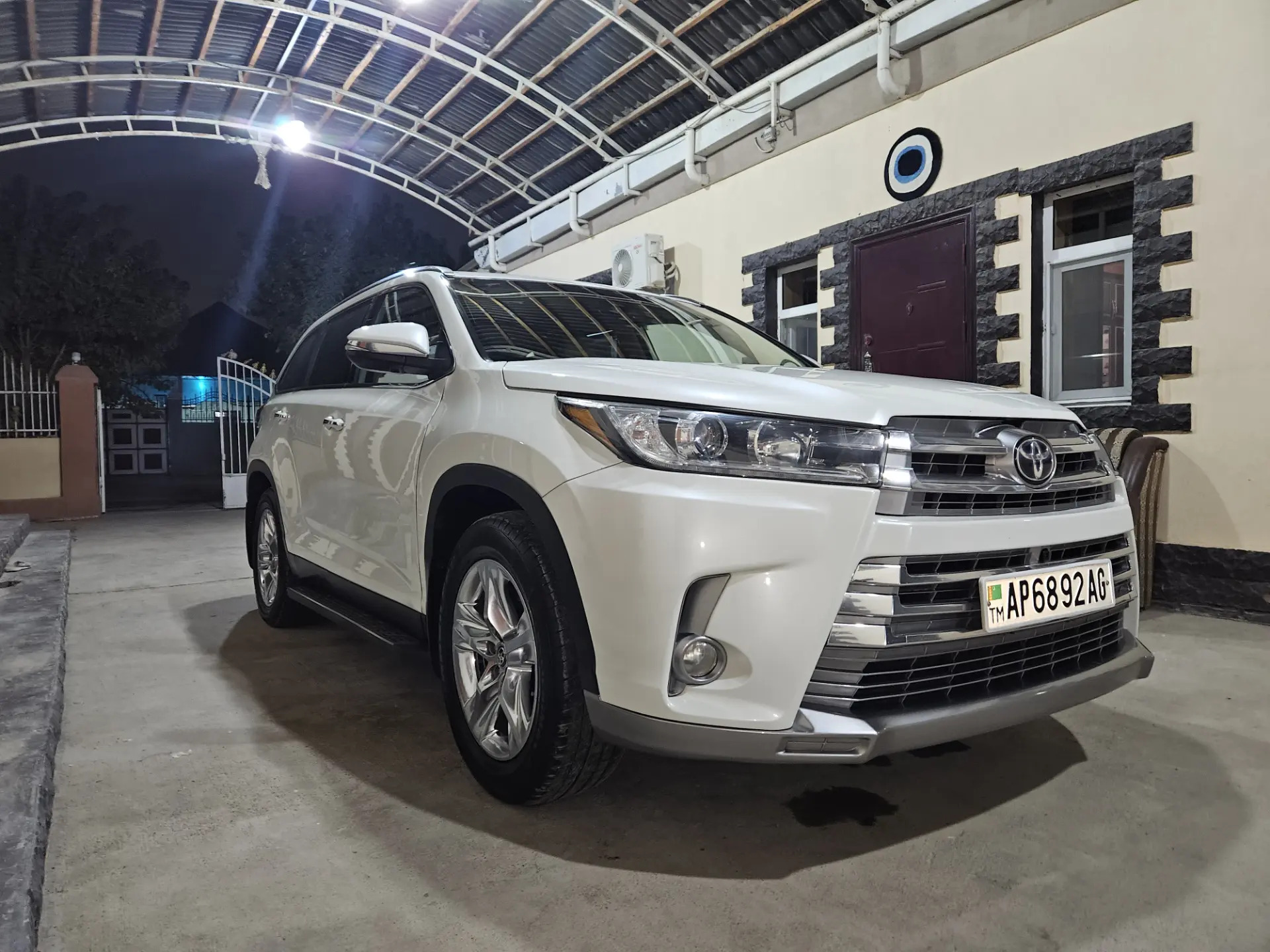 Toyota Highlander 2016 - 410 000 TMT - Ашхабад - img 2