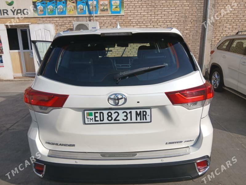 Toyota Highlander 2016 - 500 000 TMT - Мары - img 3
