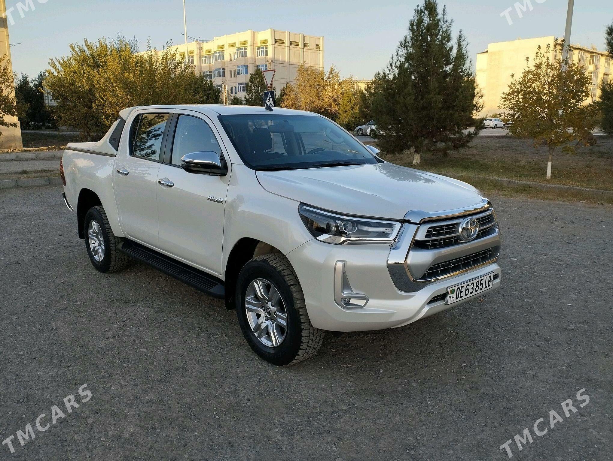 Toyota Hilux 2021 - 600 000 TMT - Туркменабат - img 1