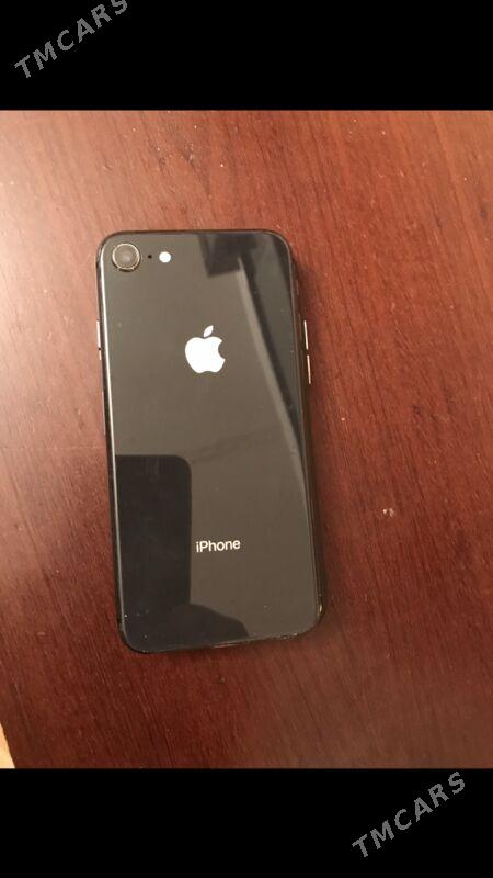 iPhone 8 - Mary - img 2