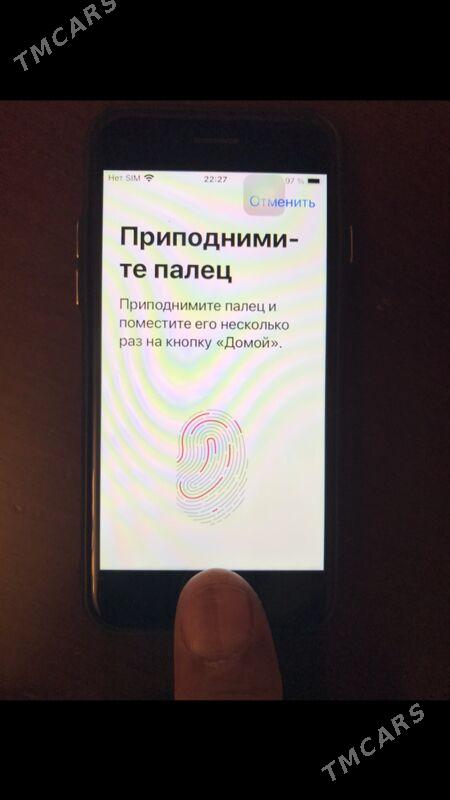 iPhone 8 - Mary - img 7