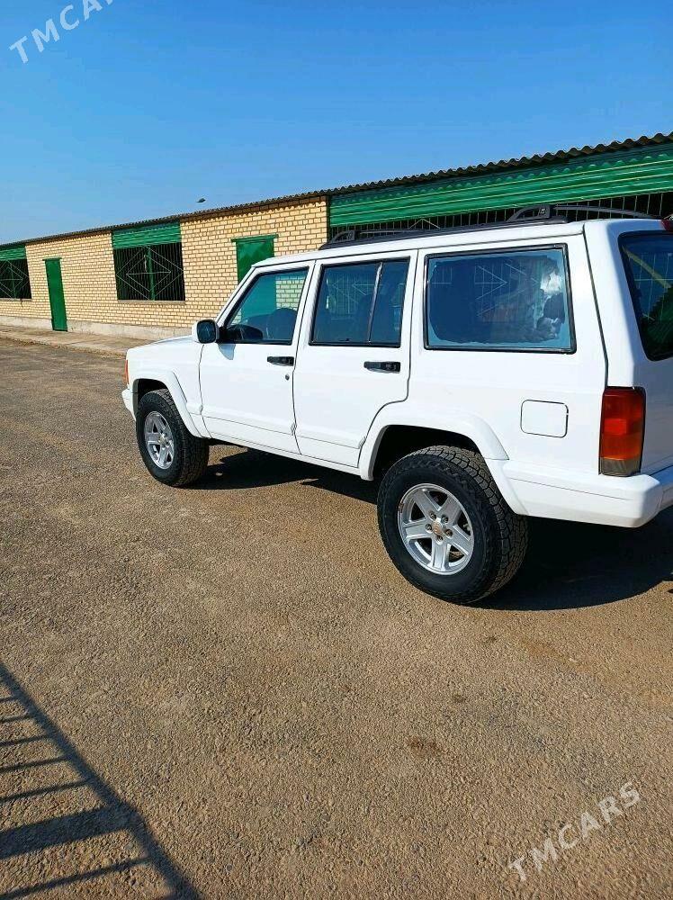 Jeep Cherokee 2000 - 70 000 TMT - Теджен - img 4