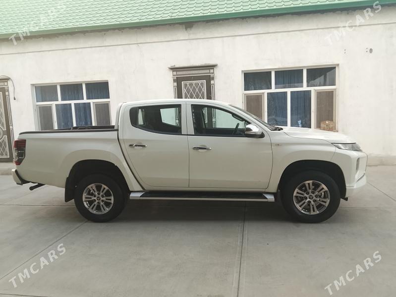 Mitsubishi L200 2021 - 340 000 TMT - Ашхабад - img 3