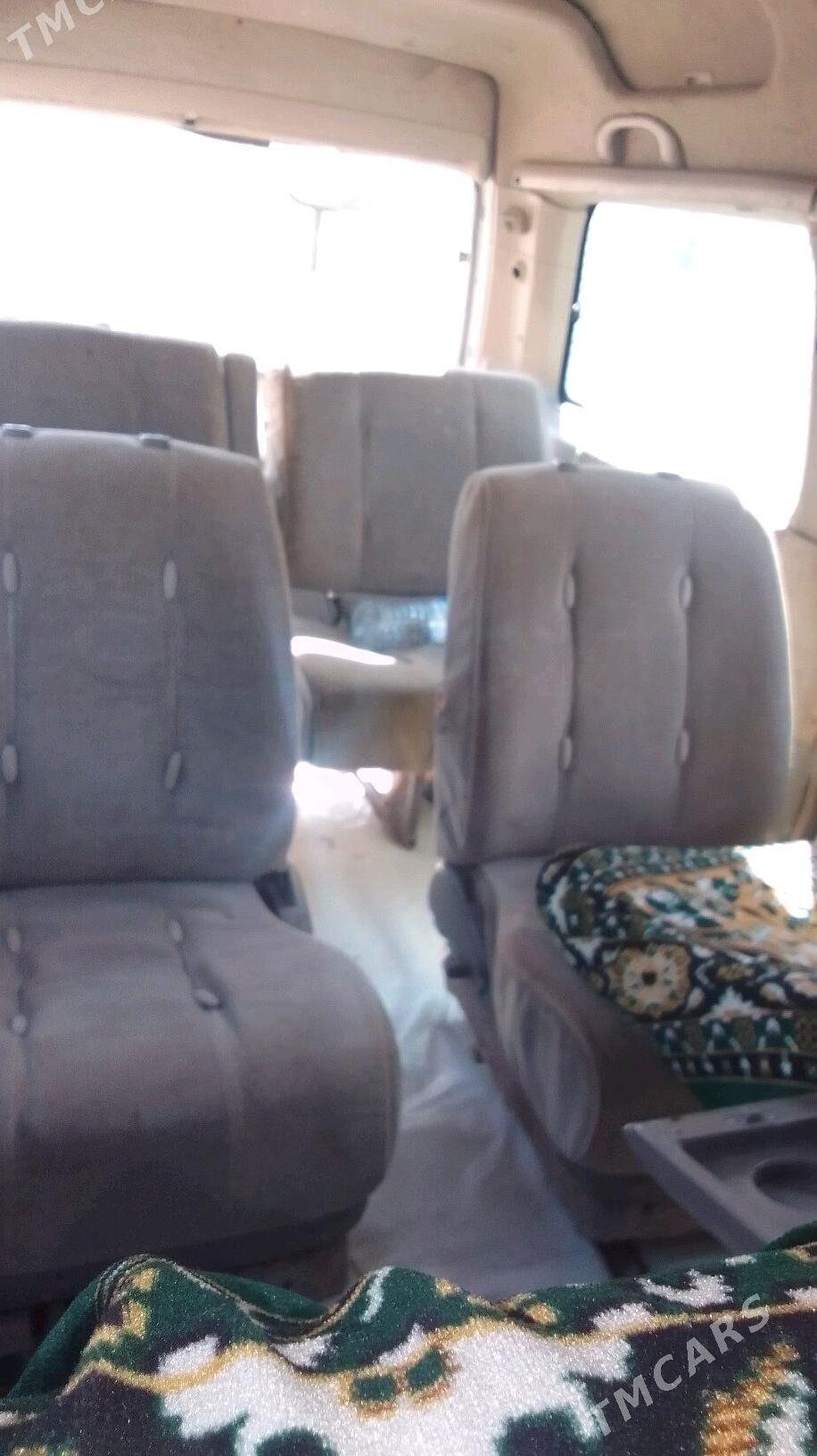 Toyota Town Ace 1998 - 30 000 TMT - Огуз хан - img 3