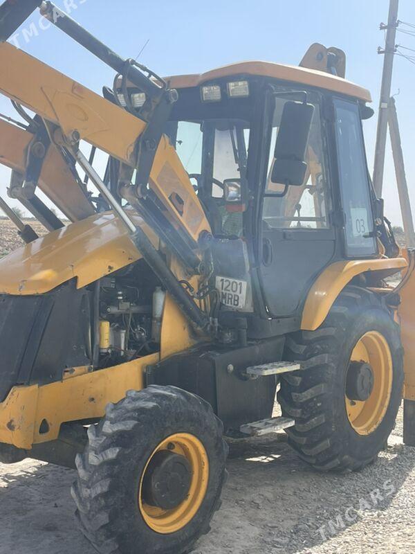 JCB 3CX Compact 2014 - 550 000 TMT - Векильбазар - img 2