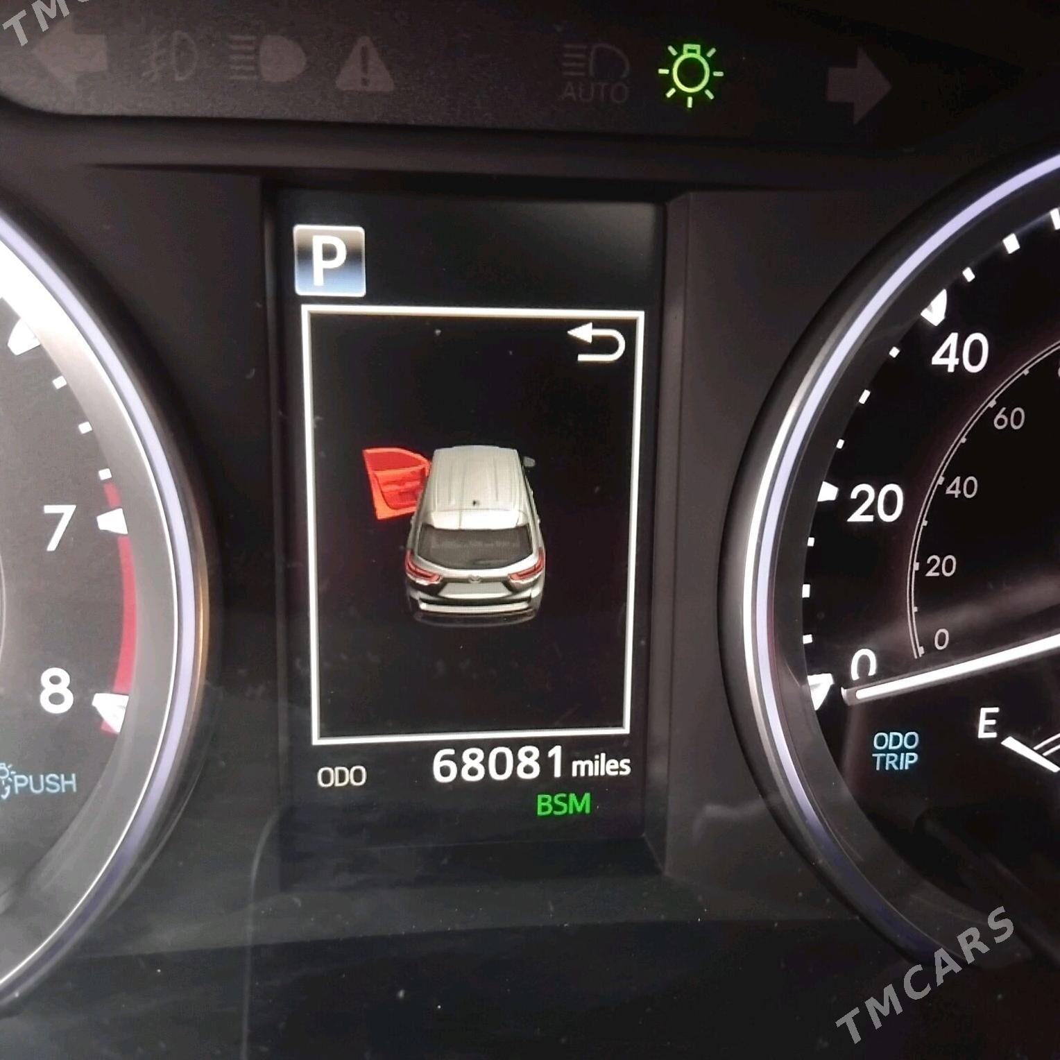 Toyota Highlander 2019 - 452 000 TMT - Мары - img 7