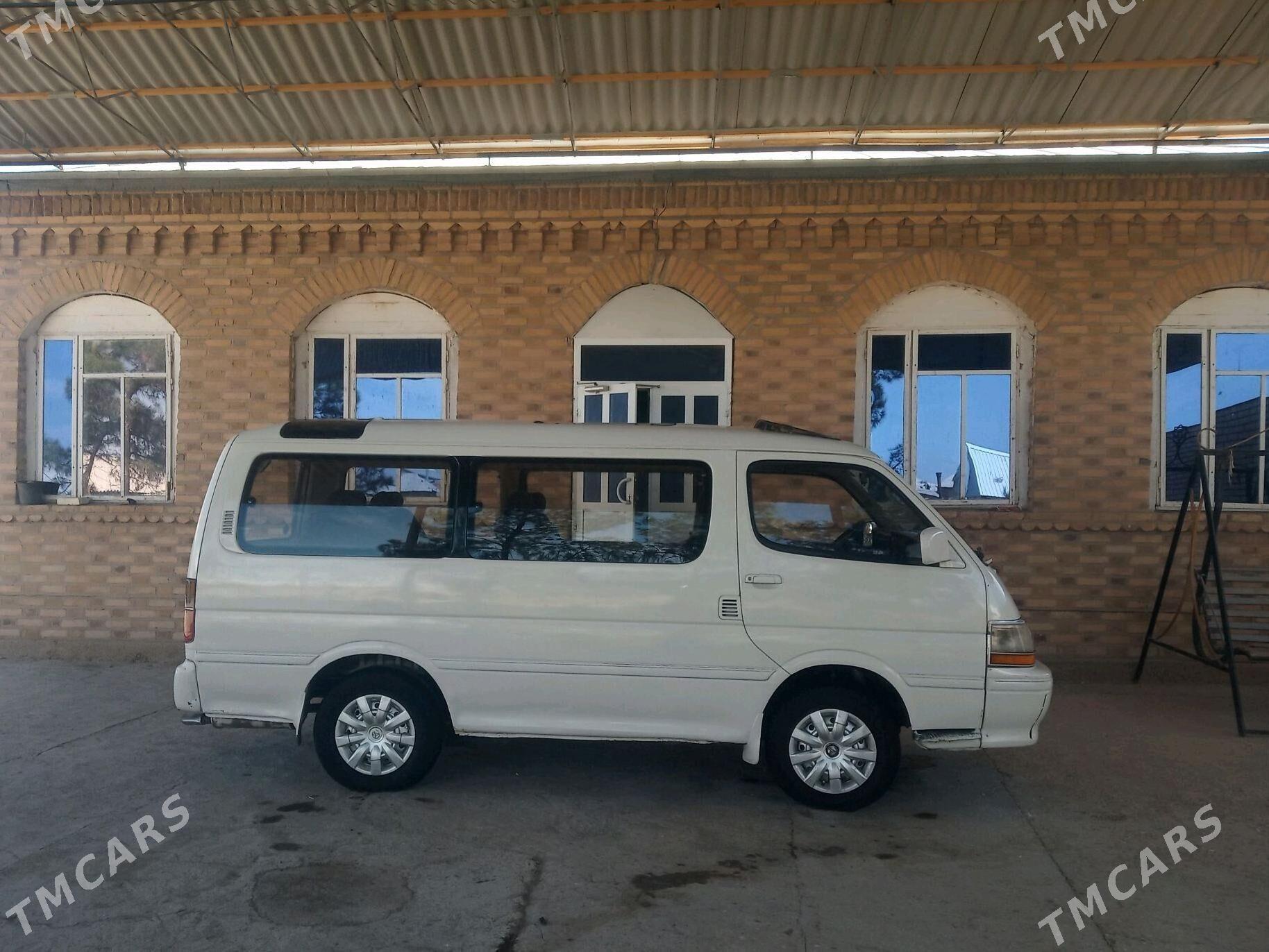 Toyota Hiace 1992 - 73 000 TMT - Байрамали - img 1