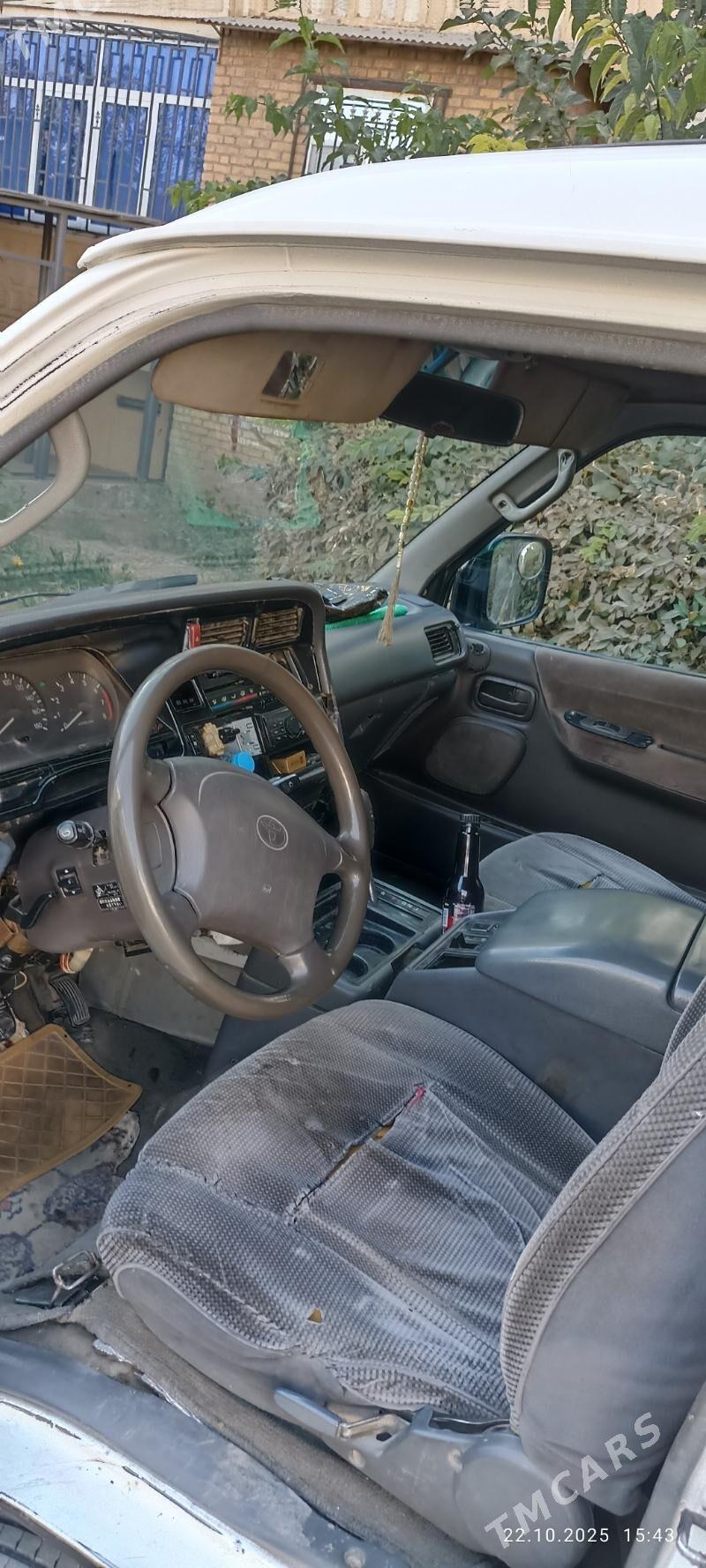 Toyota Hiace 1994 - 60 000 TMT - Туркменабат - img 4