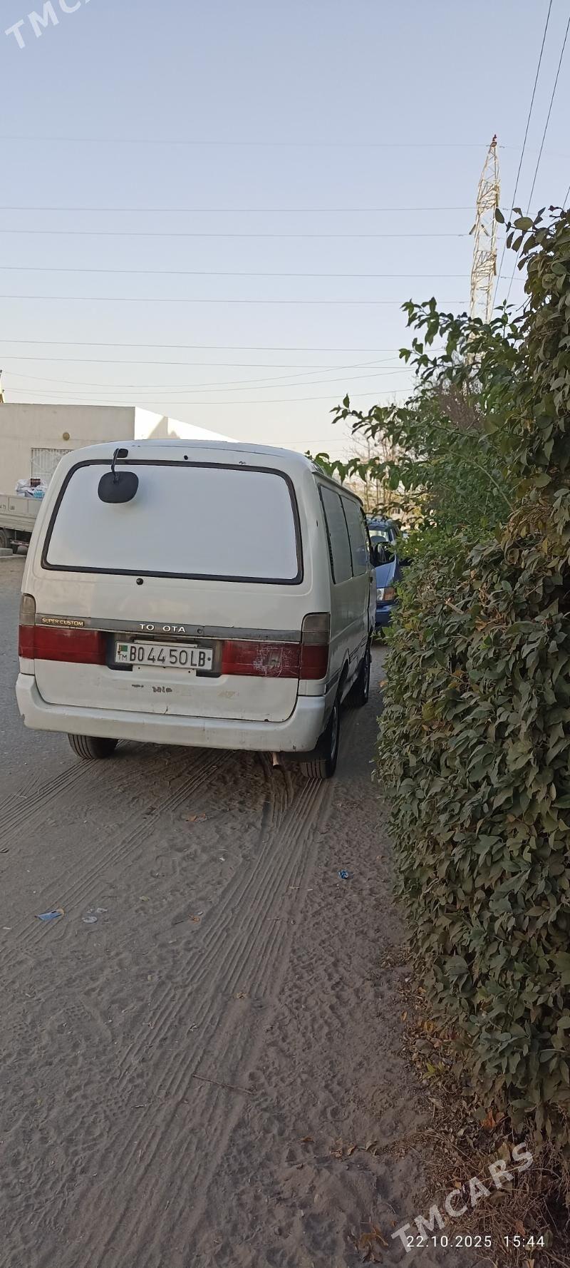 Toyota Hiace 1994 - 60 000 TMT - Туркменабат - img 1