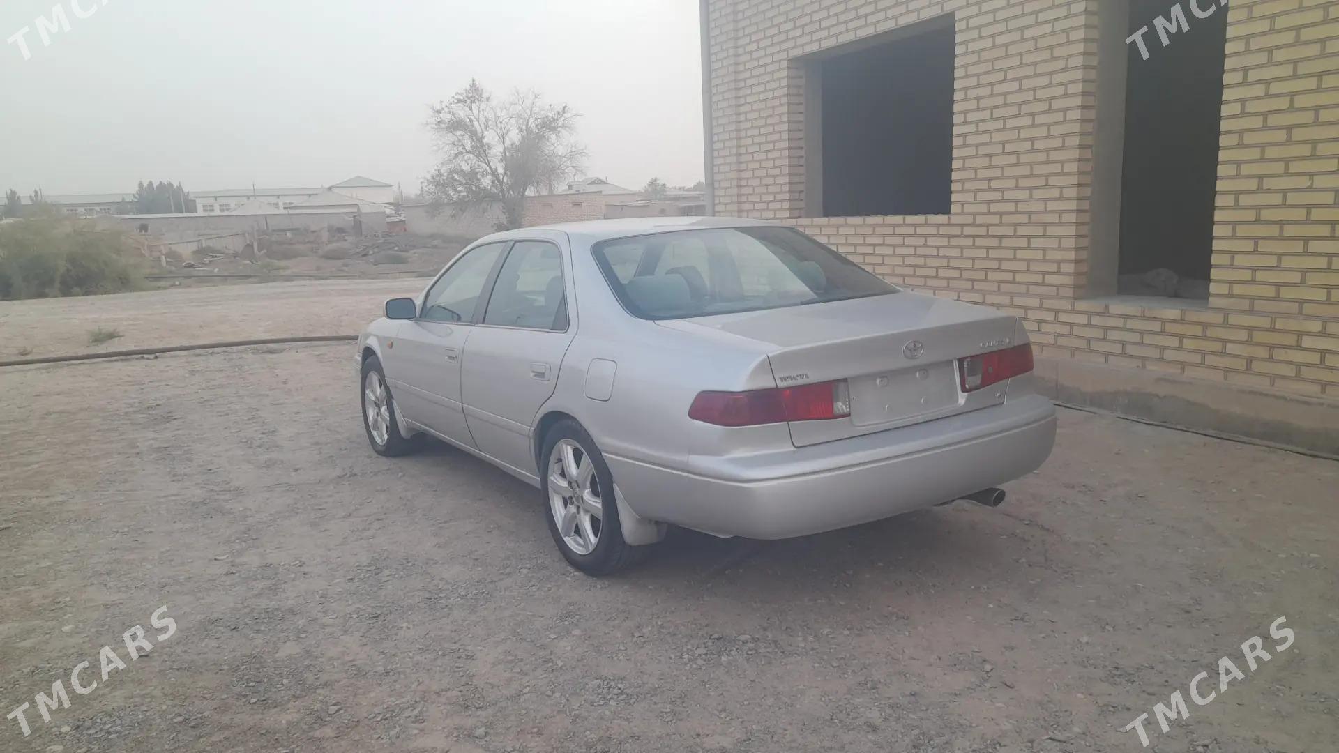 Toyota Camry 2000 - 155 000 TMT - Babadaýhan - img 5