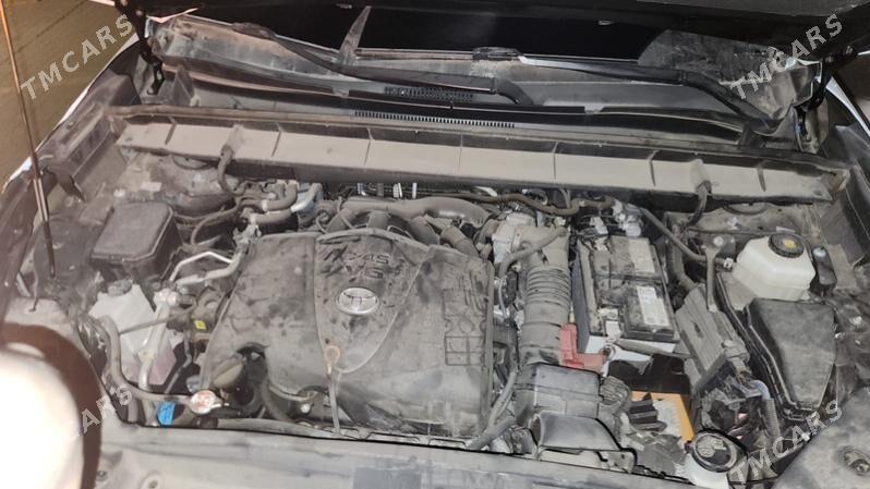 Toyota Highlander 2022 - 473 000 TMT - Мары - img 5