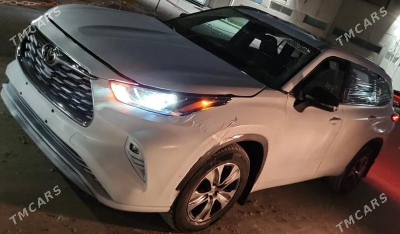 Toyota Highlander 2022 - 473 000 TMT - Мары - img 1