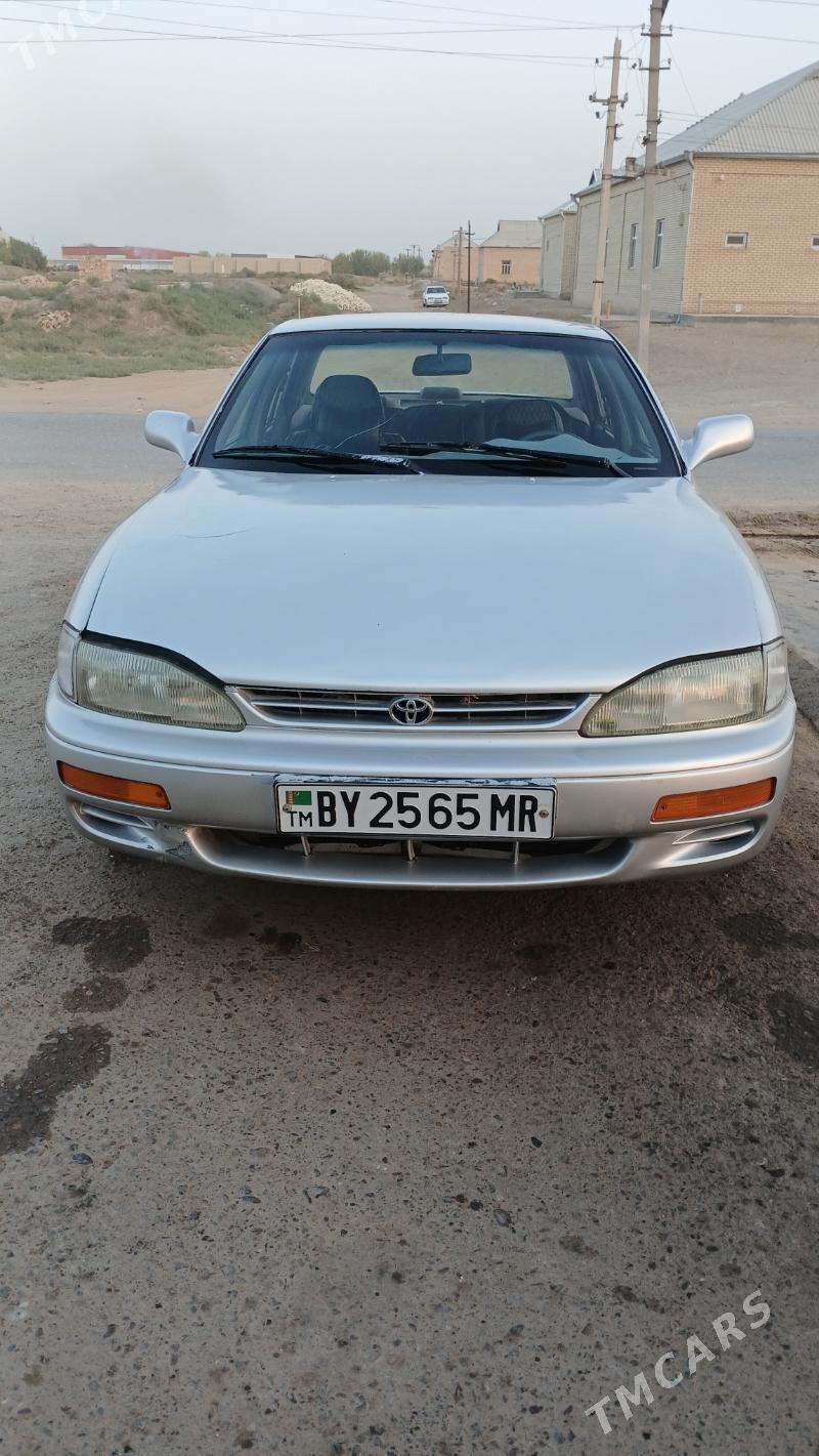 Toyota Camry 1995 - 85 000 TMT - Мары - img 4