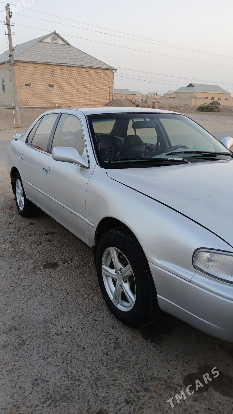Toyota Camry 1995 - 85 000 TMT - Мары - img 7