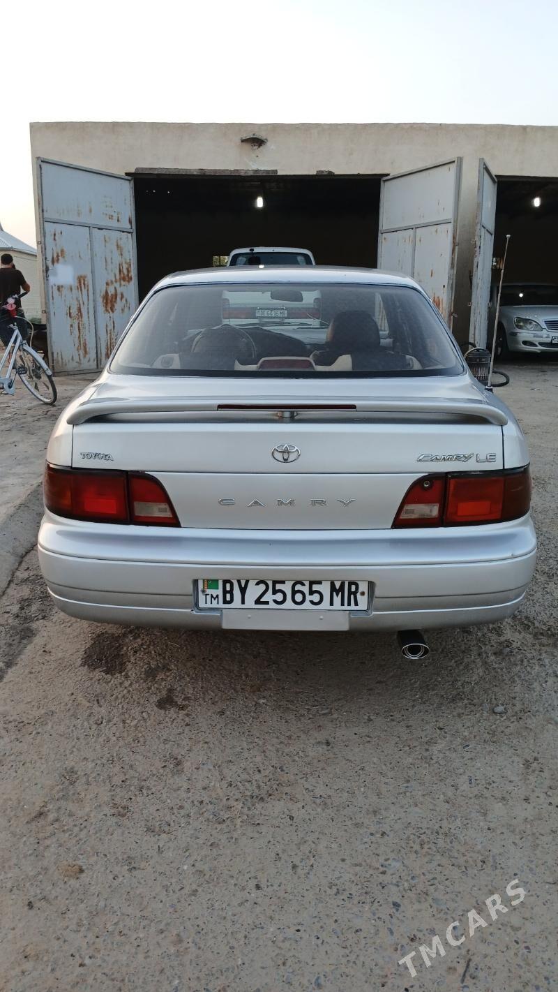 Toyota Camry 1995 - 85 000 TMT - Мары - img 6