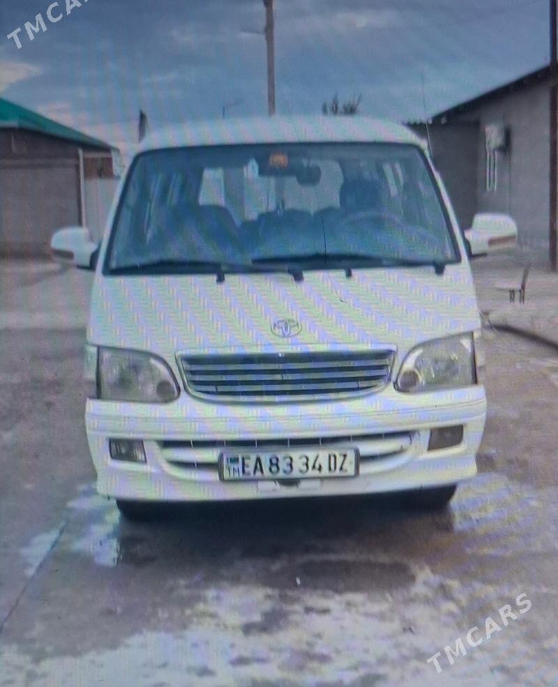 Toyota Hiace 2010 - 100 000 TMT - етр. Туркменбаши - img 4