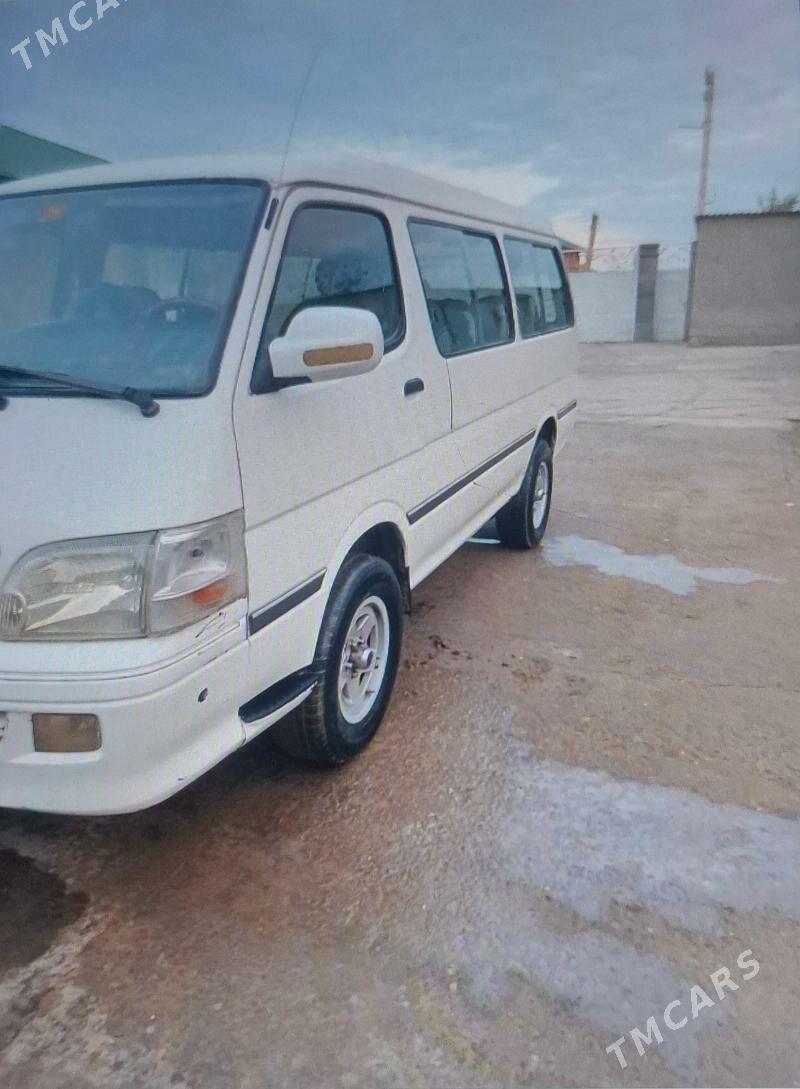 Toyota Hiace 2010 - 100 000 TMT - етр. Туркменбаши - img 5